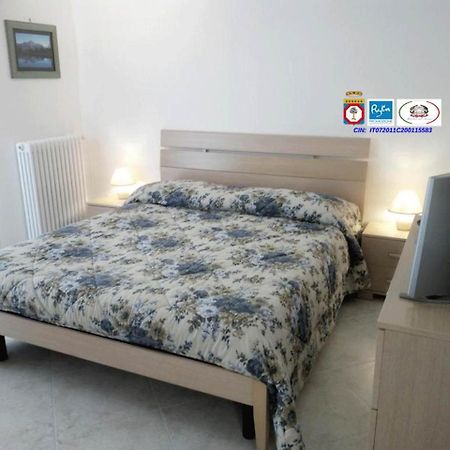 Il Giardino Di Niu Bed & Breakfast Palombaio Eksteriør bilde