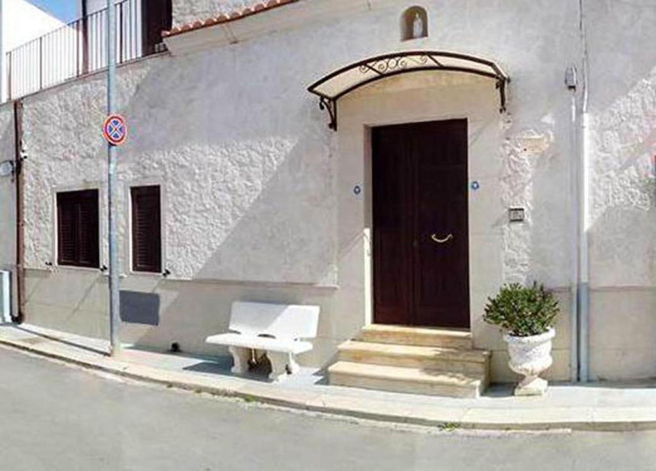 Il Giardino Di Niu Bed & Breakfast Palombaio Eksteriør bilde