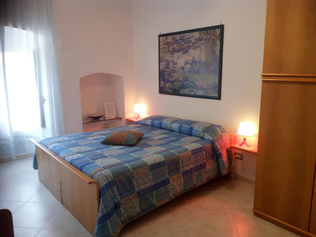 Il Giardino Di Niu Bed & Breakfast Palombaio Eksteriør bilde